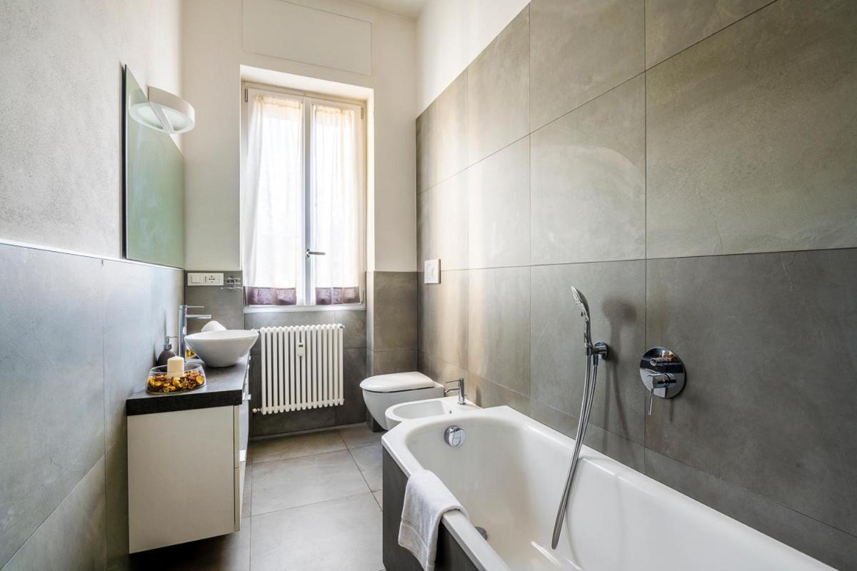 Appartamento Exclusive 3 Bedrooms Near Duomo Milano